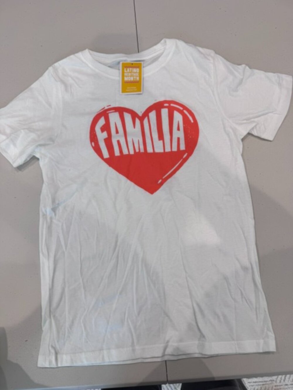BNWT - Latino Heritage Month "Familia" Tee - Size XL